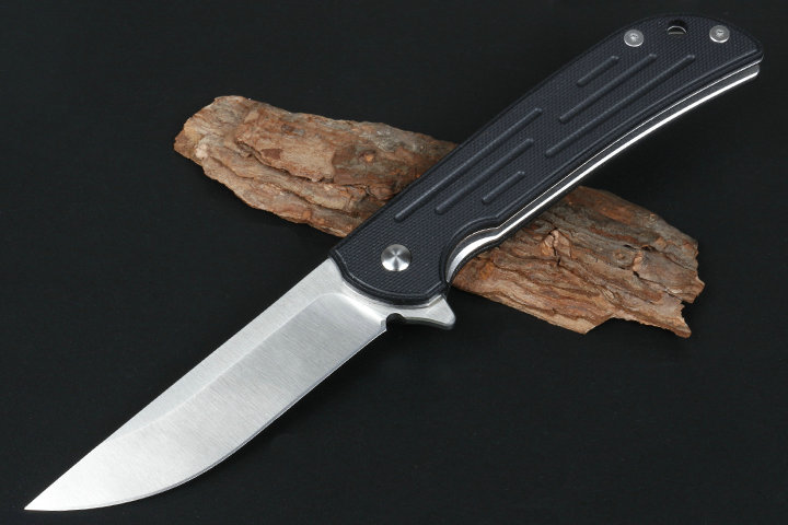 ZT5601 bearing quick opening folding knife (two colors)UD2105471